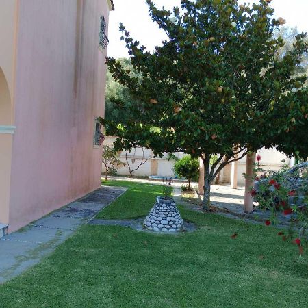 Pool Villa Grigoris Aspiotades Экстерьер фото