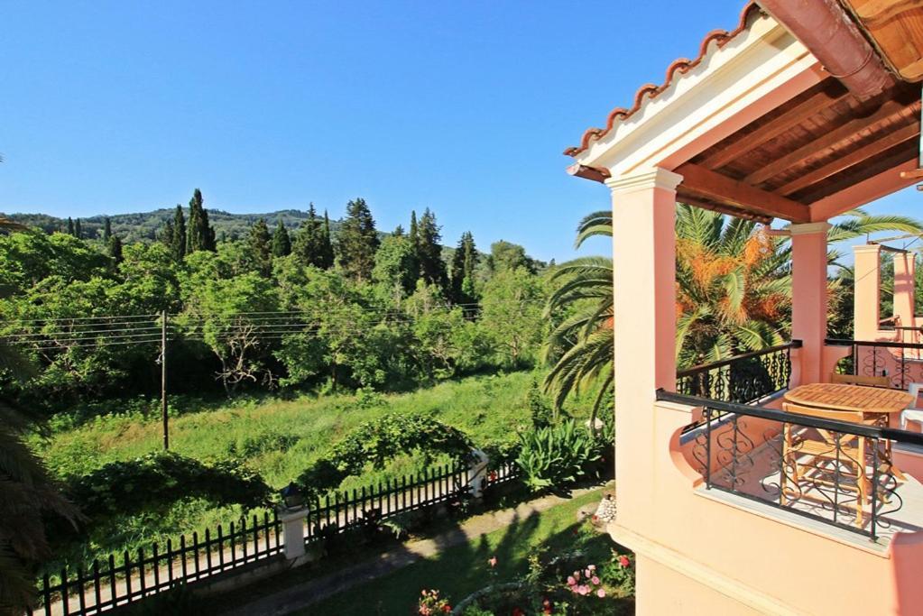 Pool Villa Grigoris Aspiotades Экстерьер фото
