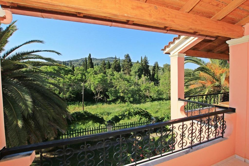 Pool Villa Grigoris Aspiotades Экстерьер фото