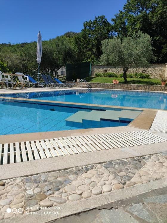 Pool Villa Grigoris Aspiotades Экстерьер фото