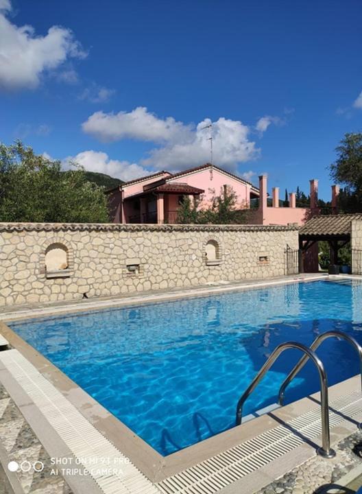 Pool Villa Grigoris Aspiotades Экстерьер фото
