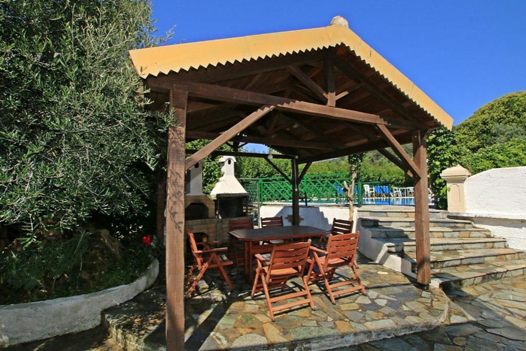 Pool Villa Grigoris Aspiotades Экстерьер фото