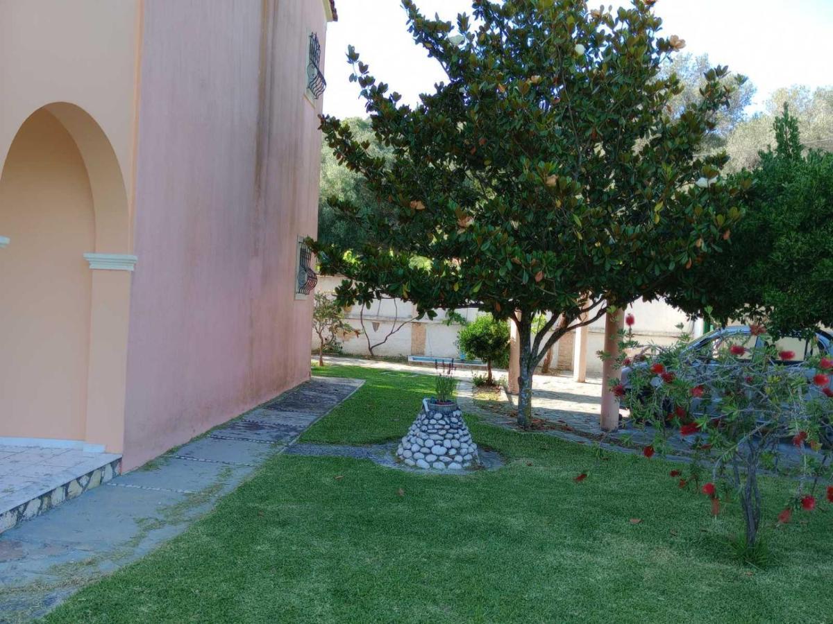Pool Villa Grigoris Aspiotades Экстерьер фото