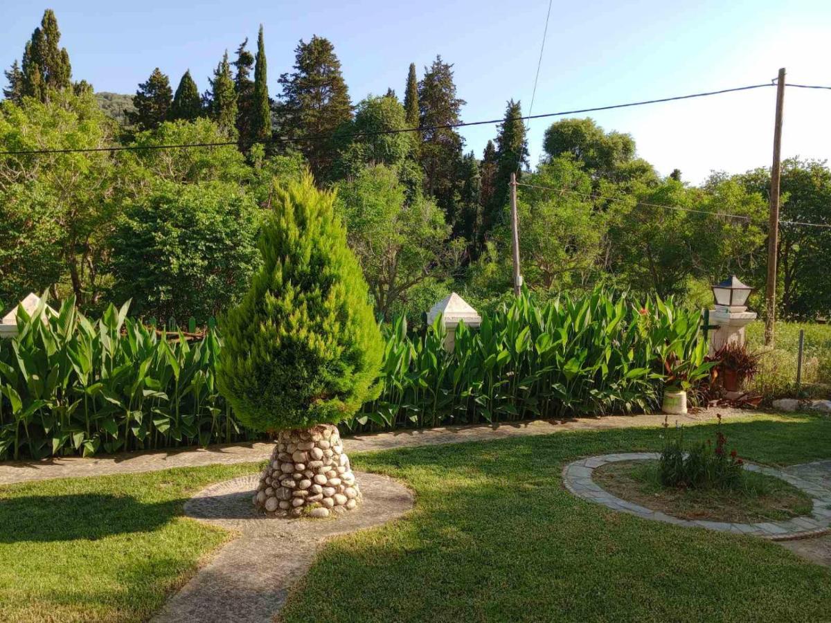 Pool Villa Grigoris Aspiotades Экстерьер фото